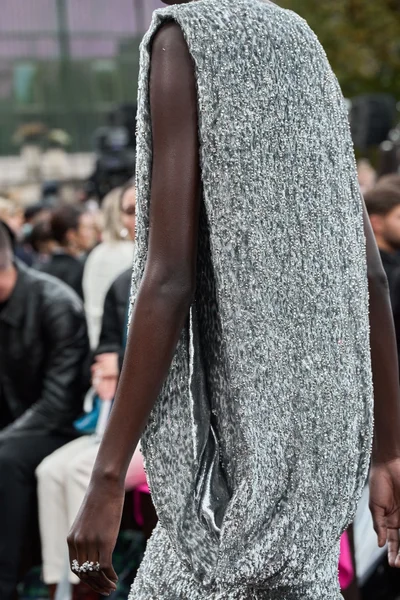 Look 137